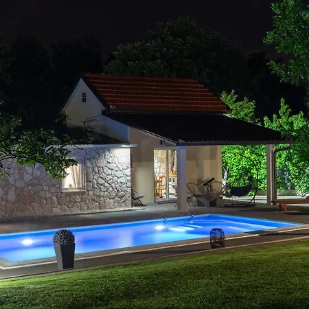 Kuca Za Odmor Sliskovic Holiday home *