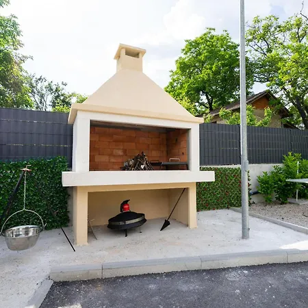 Kuca Za Odmor Sliskovic Holiday home Sliіkoviсi