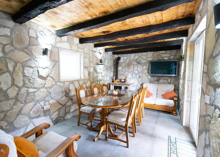 度假居 Kuca Za Odmor Sliskovic *